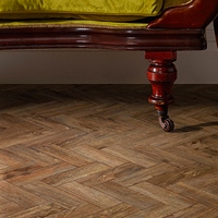 Пол комнаты с новой коллекцией виниловой плитки Polyflor Camaro 2017 Пол комнаты с новой коллекцией виниловой плитки Polyflor Camaro 2017